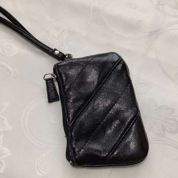 PUMA wristlet - Picture 3 of 8